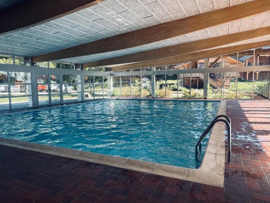Chalet In Saint Laurent On A Slope Ngoại thất bức ảnh